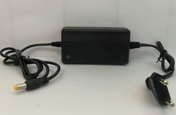 NPA-AC46  ** Gembird punjac 12v/2A  24W, 1m kabl, Coper napajanje, DC 5.5×2.1mm CE(327)