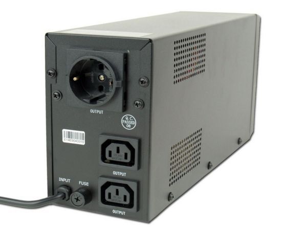 EG-UPS-031 Gembird UPS sa stabilizatorom 650VA 390W LCD